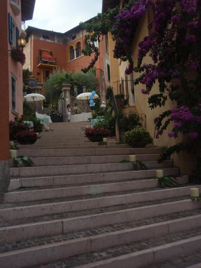 Locanda Agli Angeli Gardone Riviera Εξωτερικό φωτογραφία