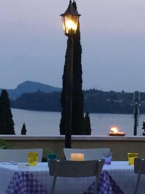 Locanda Agli Angeli Gardone Riviera Εξωτερικό φωτογραφία